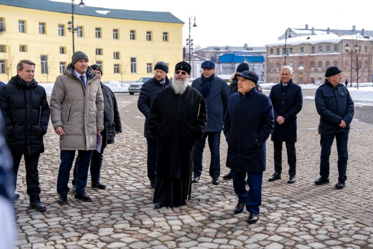 Рустам Минниханов осмотрел объекты на территории Казанского Богородицкого монастыря