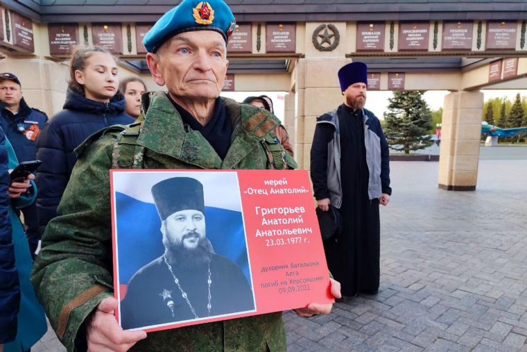 Священник Казанской епархии принял участие в патриотической акции «Свеча памяти»