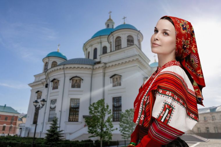 В праздник Казанской иконы Божией Матери на Кремлёвской набережной состоится концерт певицы Татьяны Куртуковой
