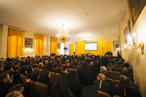 Митрополит Феофан возглавил годовое собрание духовенства Казанской епархии