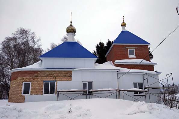 В Наримановке завершается реконструкция православного храма