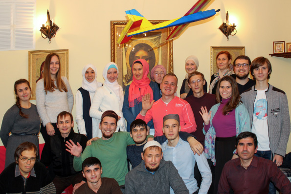 Мусульманская и православная молодежь Казани провела интеллектуальную игру