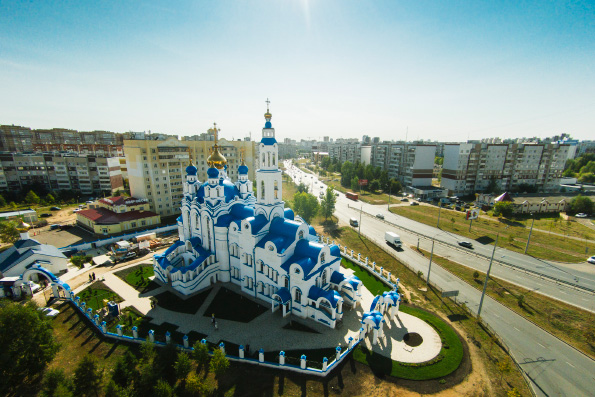 Храм благоверного Александра Невского в городе Казани (микрорайон Сахарова)