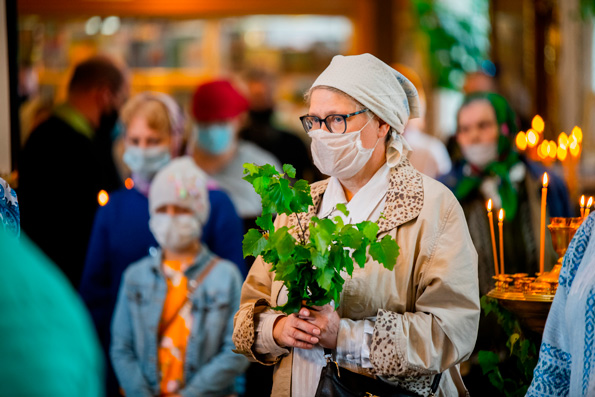 В День медицинского работника в храмах Татарстана прошли молебны о врачах, борющихся с эпидемией