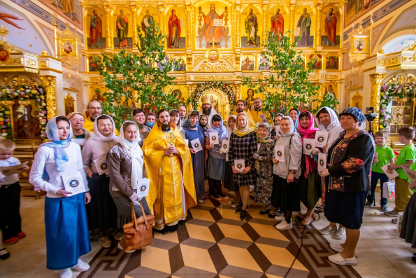 Объявляется набор слушателей на образовательные приходские курсы Духосошественского храма Казани