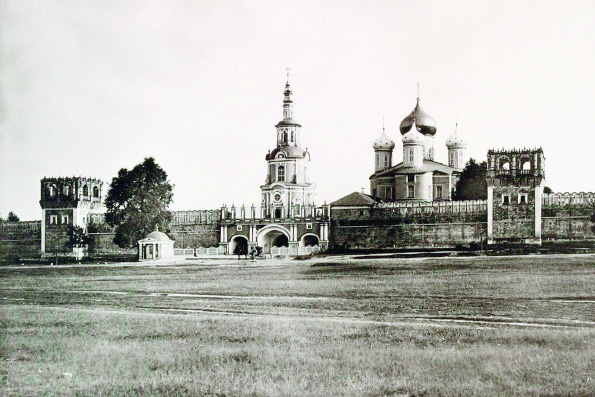 Донской монастырь. Фото конца XIX века.