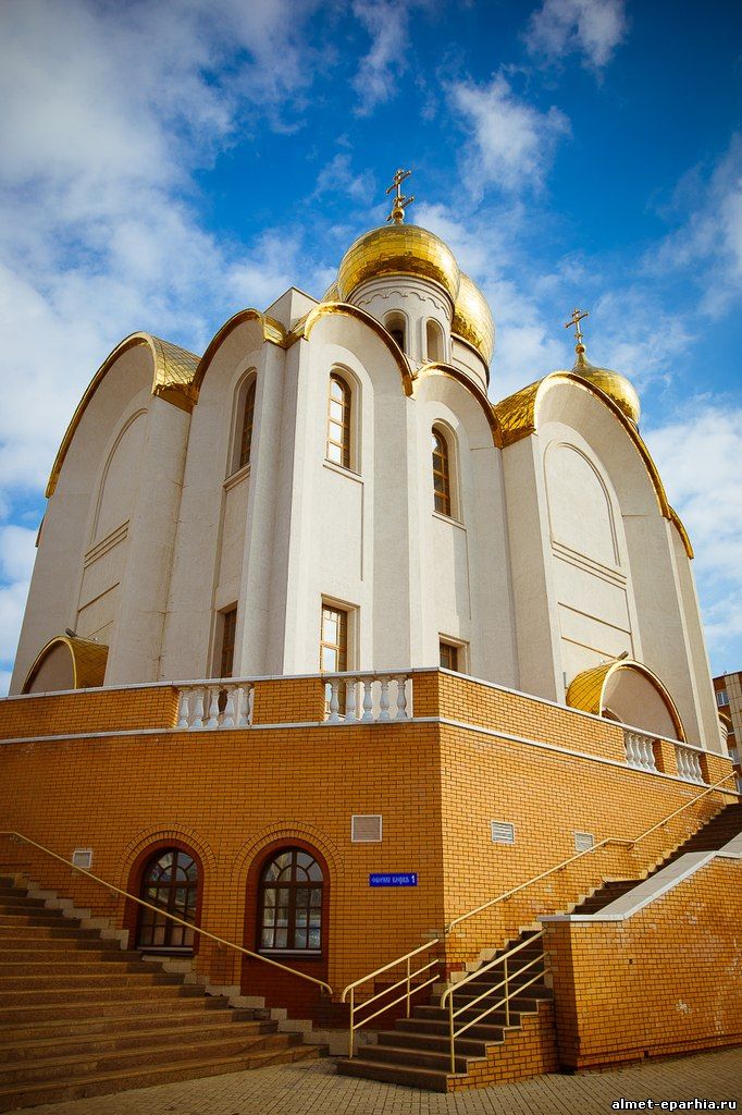 Служения правящего архиерея Альметьевской и Бугульминской епархии (фото)