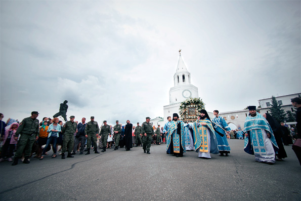 В Казани состоялись торжества в честь явления Казанской иконы Божией Матери