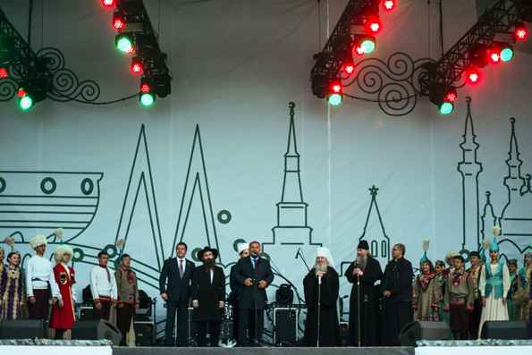 В Казани состоялся II Республиканский этноконфессиональный фестиваль «Мозаика культур»