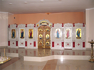Интерьер нижнего храма в честь свв. жен-мироносиц