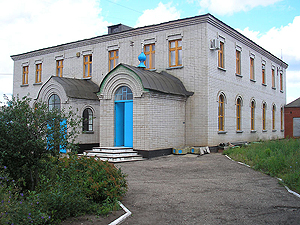 Административное здание Свято-Вознесенского собора с домовым храмом в честь св. Ксении Петербургской