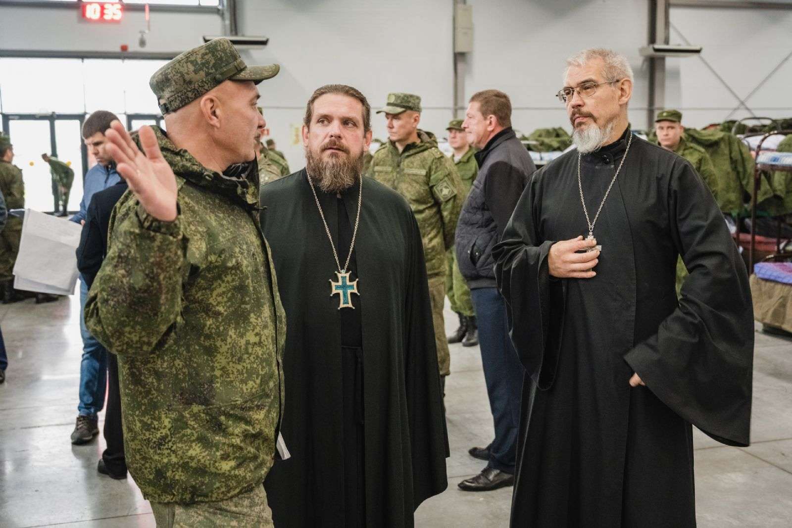 Священнослужители Казанской епархии встретились с мобилизованными татарстанцами