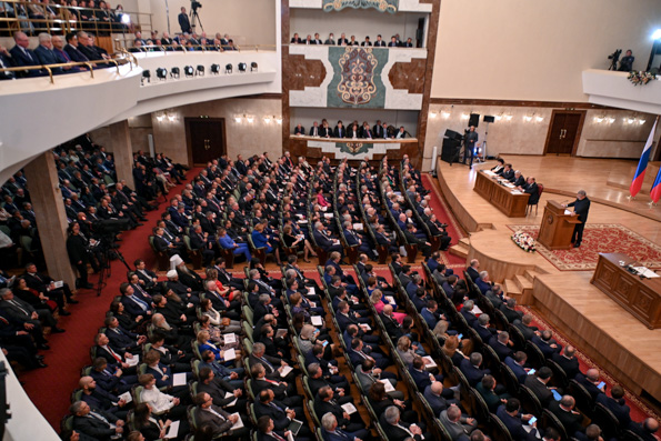Глава Татарстанской митрополии присутствовал на ежегодном Послании Президента Республики Татарстан