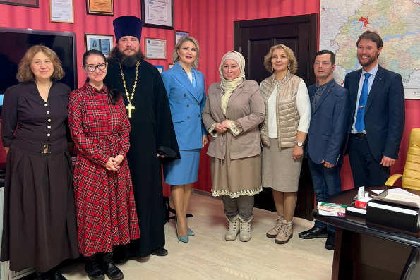 Представители Казанской епархии посетили презентацию проекта, направленного на сохранение жизни младенца в утробе матери