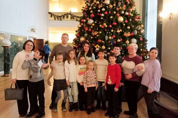 Подопечные общественной организации родителей и детей инвалидов «Забота» посетили концерт композитора Эльмира Низамова