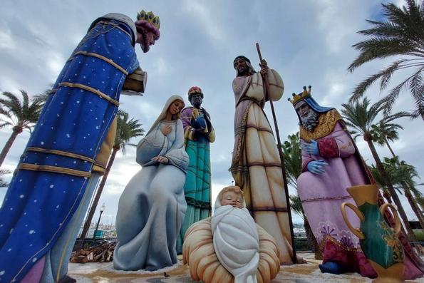 Самый большой в мире рождественский вертеп создали в испанском Аликанте