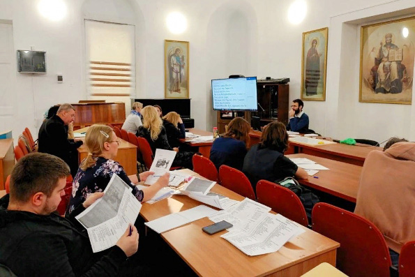 В Воскресенском Новоиерусалимском подворье проходят занятия по греческому языку