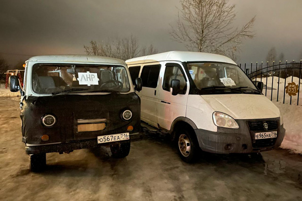 Медицинскому взводу ЛНР передана машина для транспортировки раненых, приобретённая в Казанской епархии