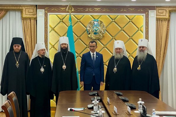 Глава Татарстанской митрополии в составе делегации Русской Православной Церкви встретился с Председателем Сената Парламента Казахстана