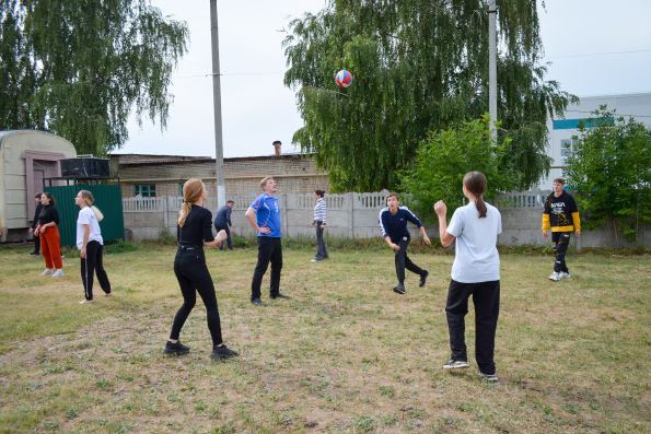 В Алексеевском благочинии состоялся волейбольный турнир с участием православной молодежи Чистопольской епархии