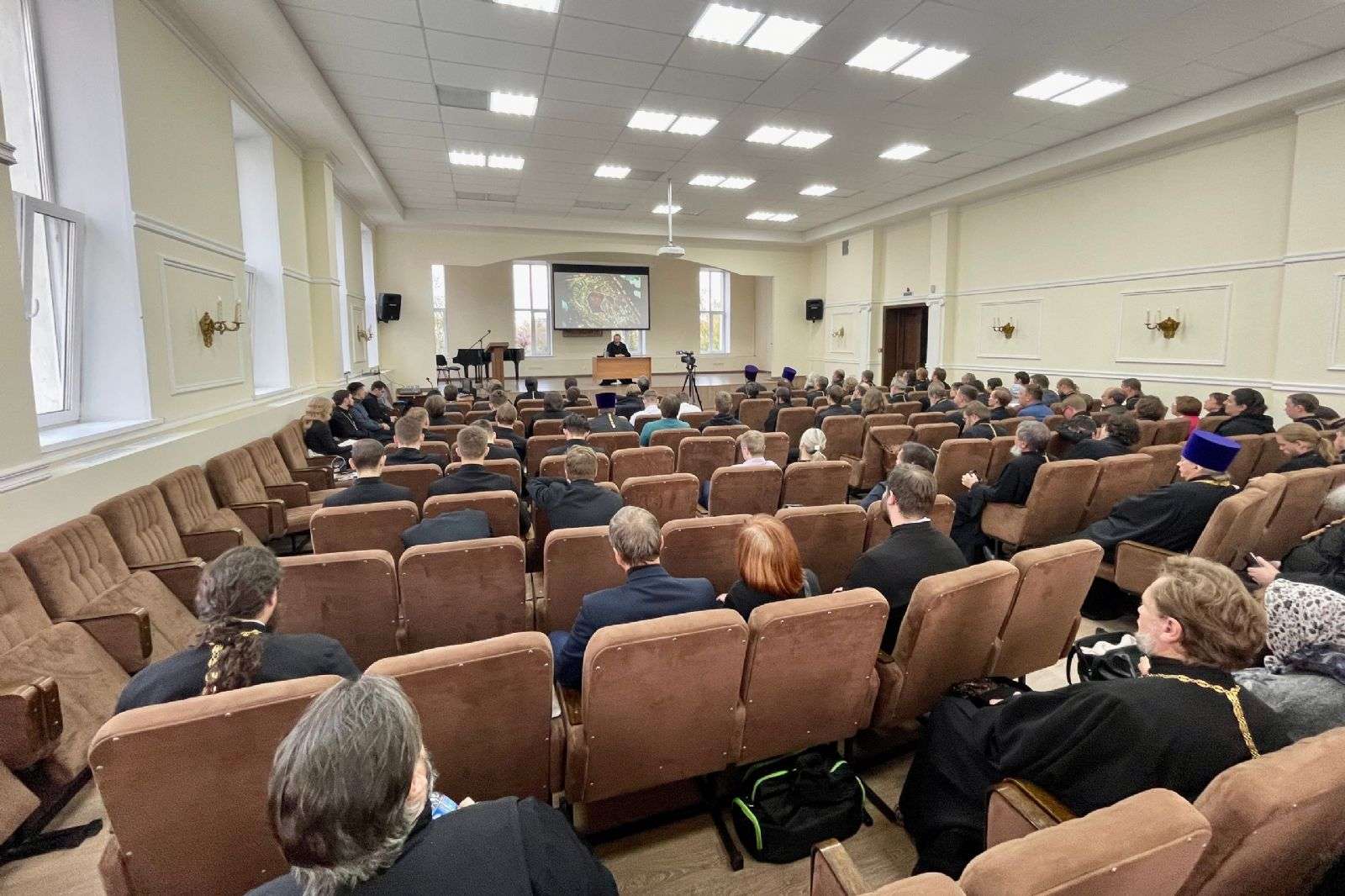 Председатель Синодального миссионерского отдела провёл в Казанской семинарии встречу, посвящённую миссионерскому служению