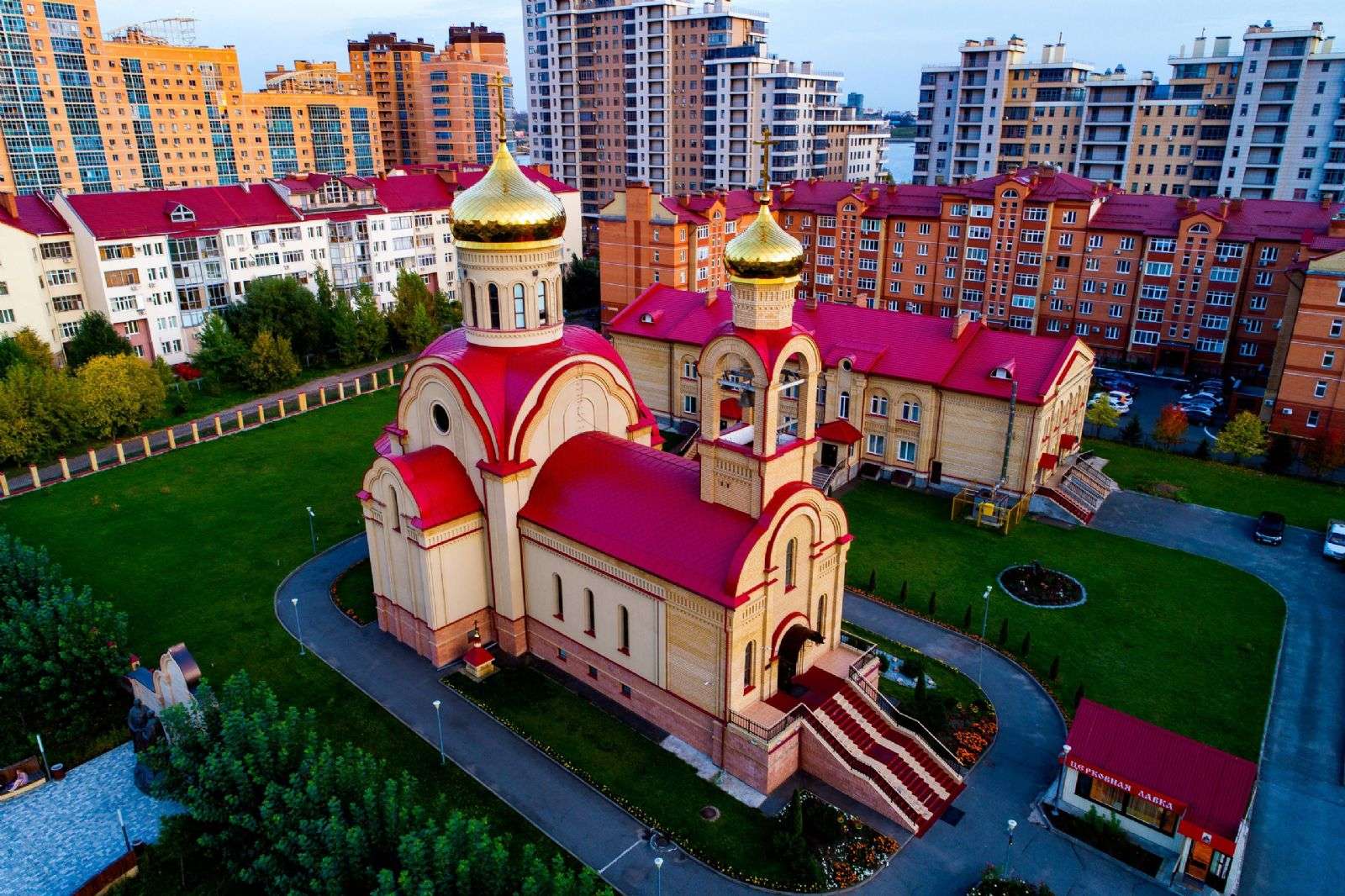 При храме священномученика Кирилла Казанского проходят занятия по рукоделию
