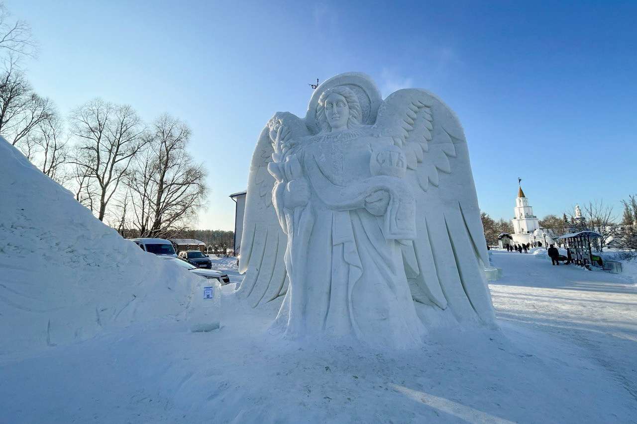 В Раифском монастыре пройдёт Рождественский фестиваль ледовых и снежных скульптур «Лёд и свет»