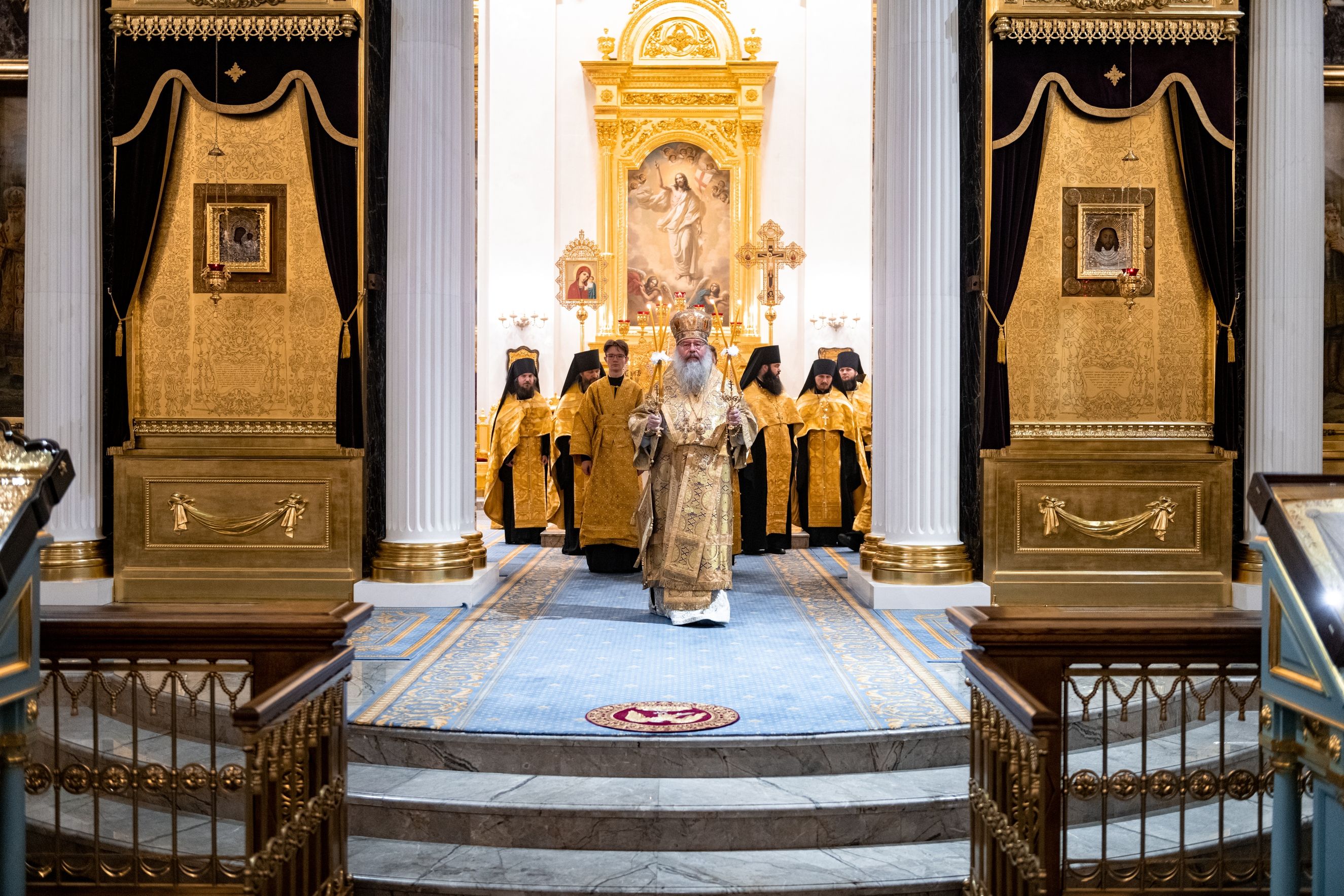 В канун Недели мясопустной, о Страшном суде, митрополит Кирилл совершил всенощное бдение в Казанском соборе