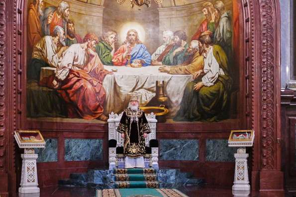 В четырнадцатую годовщину интронизации Святейшего Патриарха Кирилла в Храме Христа Спасителя совершена Божественная литургия
