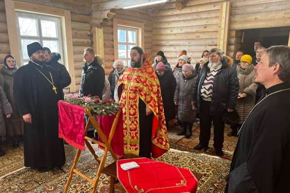 В Елабуге молитвенно почтили память священномученика Павла Дернова, пресвитера Елабужского, и его сыновей