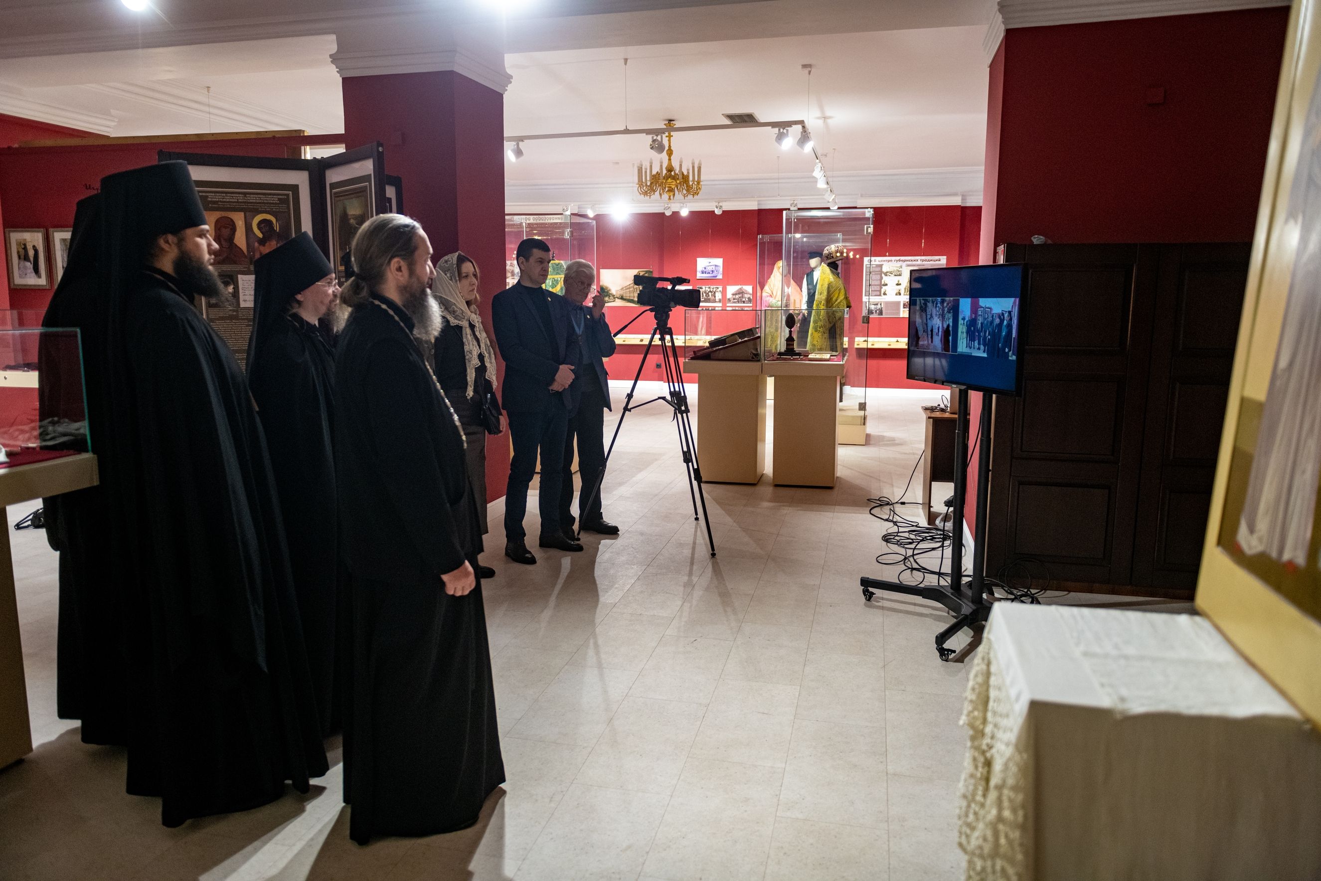 В Казанско-Богородицком монастыре молитвенно почтили память духовника преподобномученицы Елисаветы Феодоровны