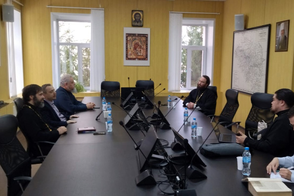 В Казанской духовной семинарии состоялся круглый стол, посвящённый взаимодействию ислама и христианства