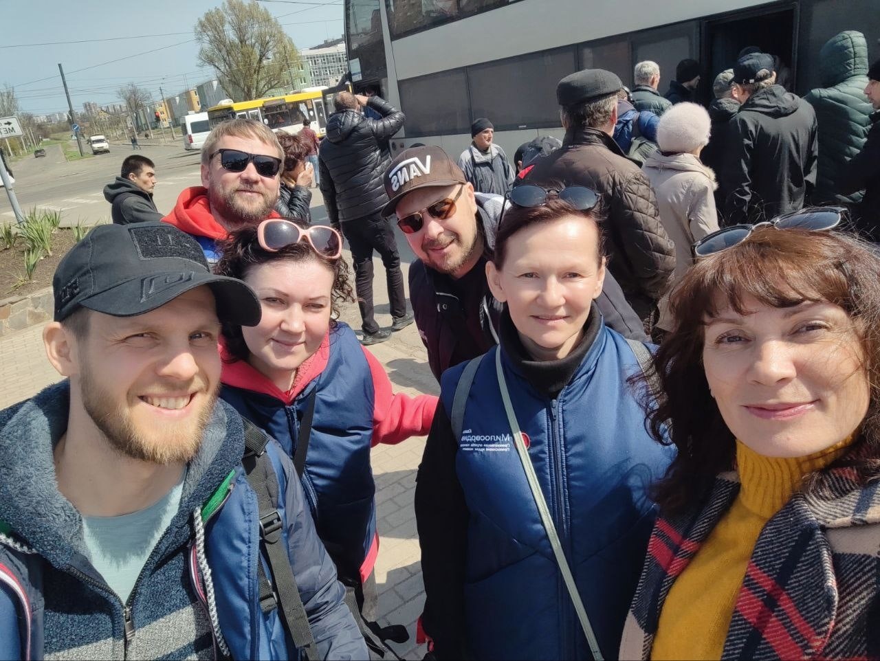 Первая группа добровольцев из Казанской епархии завершила дежурство в церковном медико-социальном центре Мариуполя