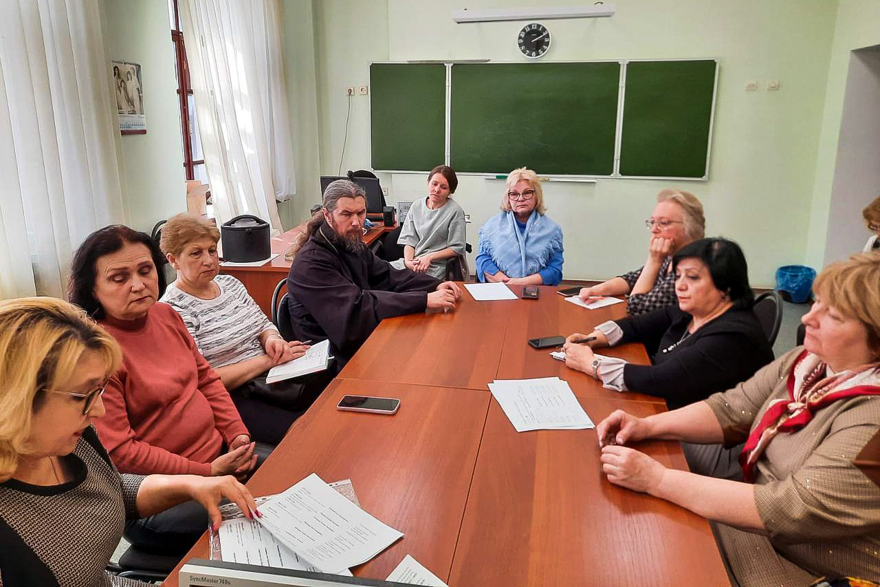 Состоялось совещание представителей отделов религиозного образования Татарстанской митрополии с представителями Министерства образования РТ