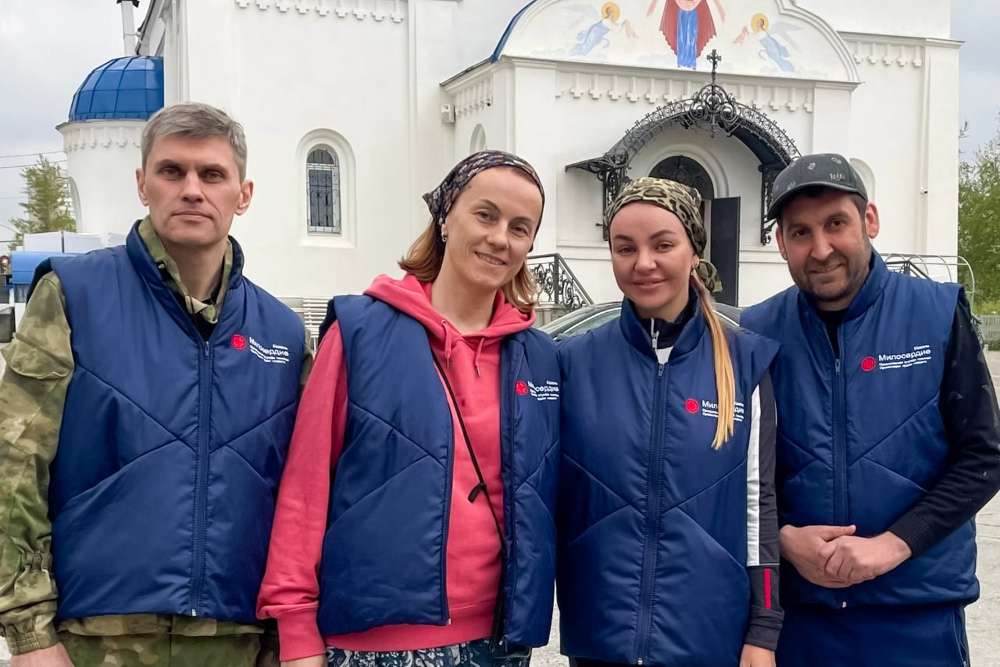 Вторая группа добровольцев из Казанской епархии завершила дежурство в церковном медико-социальном центре Мариуполя