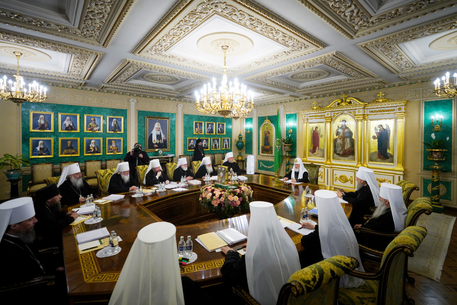Митрополит Казанский и Татарстанский Кирилл принял участие в заседании Священного Синода