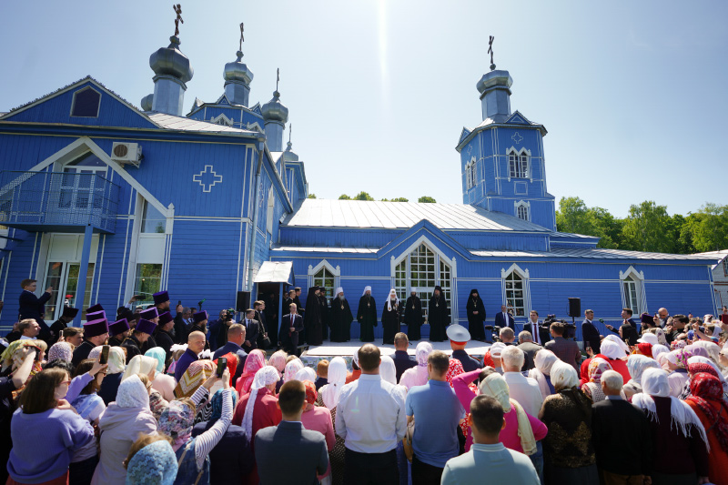 Святейший Патриарх Кирилл посетил храм мученика Авраамия Болгарского в Болгаре