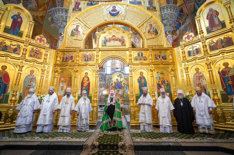 Митрополит Кирилл принял участие в освящении Троицкого кафедрального собора города Сургута