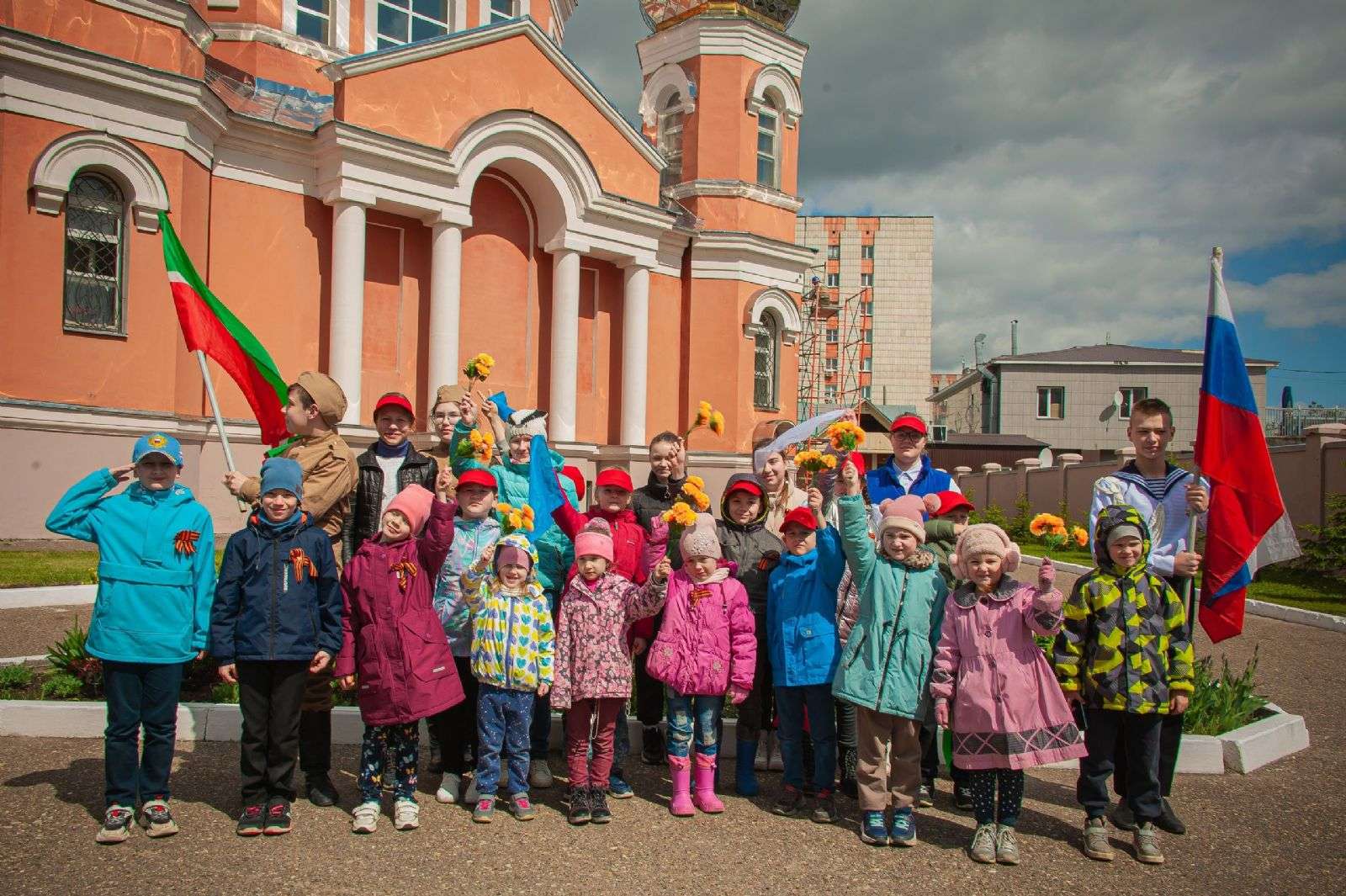 В Серафимовском храме Казани прошло творческое мероприятие, посвящённое Дню Победы
