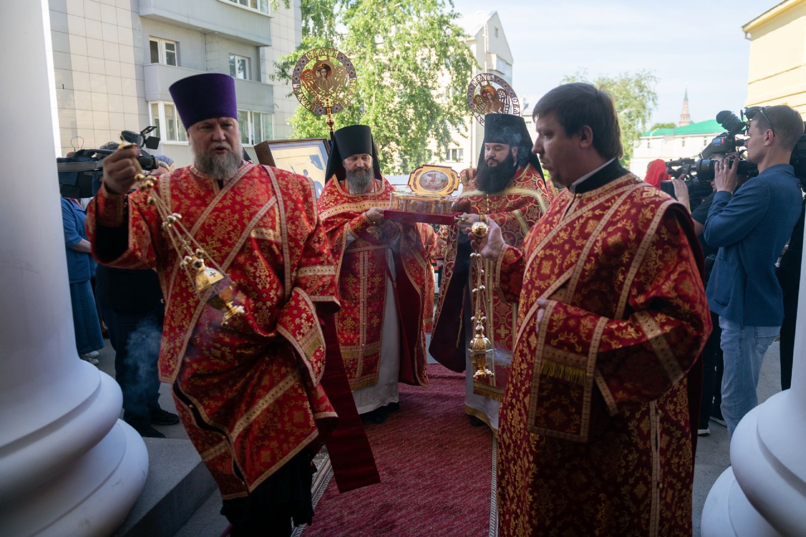 В столицу Татарстана принесён ковчег с мощами великомученика Георгия Победоносца