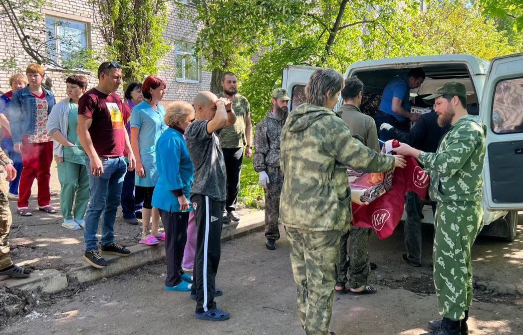 В преддверии Дня Победы священнослужители Казанской епархии совершили церковные таинства в зоне СВО