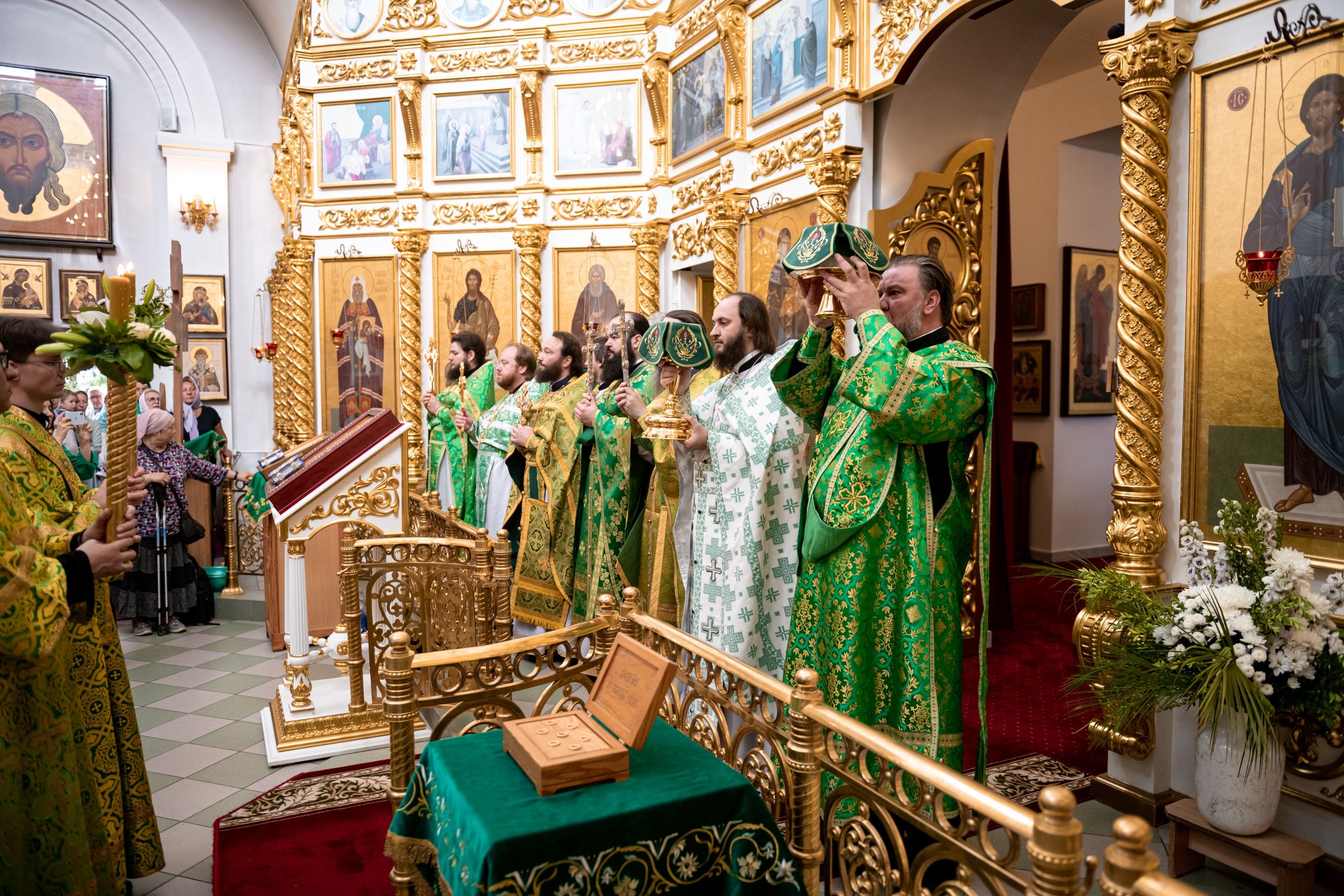 Серафимовский храм Казани отметил престольный праздник