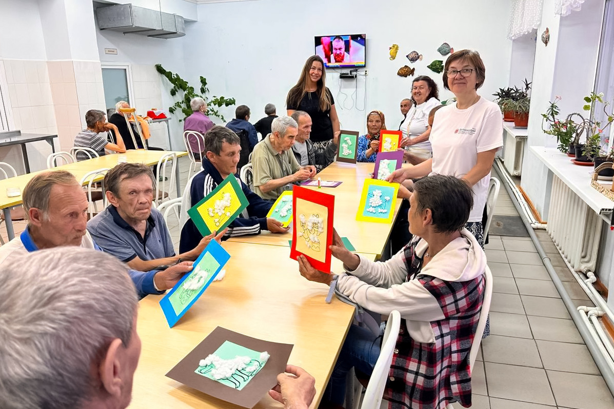 Добровольцы службы «Милосердие — Казань» провели занятия по рукоделию в центре социальной адаптации