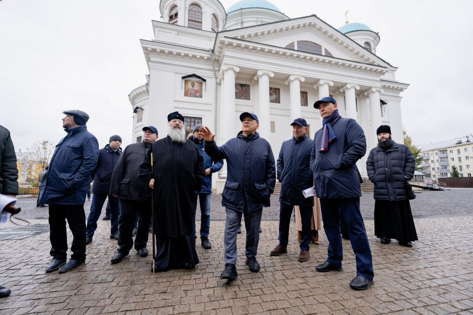 Рустам Минниханов посетил Казанский Богородицкий монастырь и Храм-памятник Спаса Нерукотворного