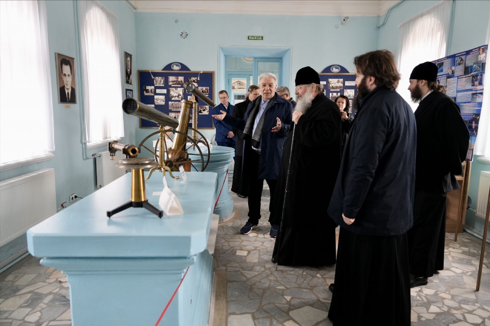 Митрополит Кирилл посетил обсерваторию Казанского Федерального Университета