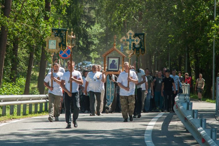 Раифский монастырь встретил крестный ход из Марийской епархии