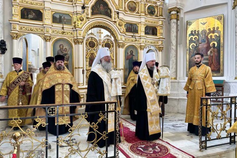 Митрополит Кирилл принимает участие в церковных торжествах по случаю 40-летия установления праздника Собора Белорусских святых