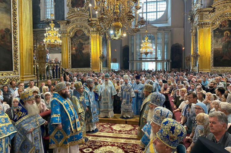 Митрополит Кирилл принял участие в Одигитриевских торжествах в Смоленской епархии