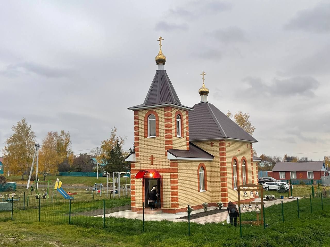 В Неделю 18-ю по Пятидесятнице митрополит Кирилл совершил великое освящение Ильинского храма в селе Ульянково