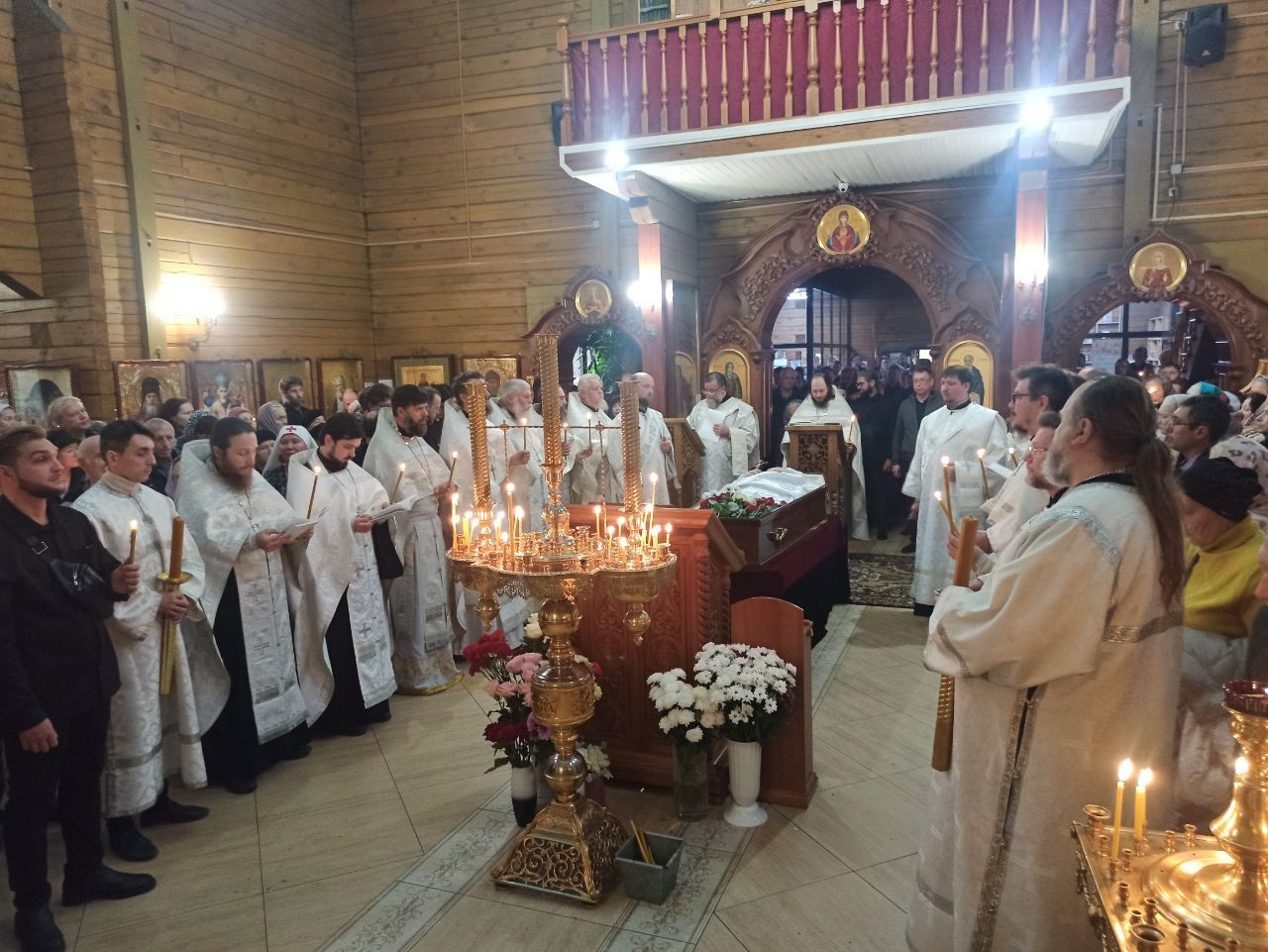 В храме Рождества Христова в городе Казани совершено отпевание иерея Арсения Леушина